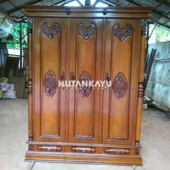 Lemari Pakaian Pamungkas