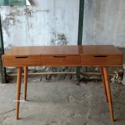 Meja Konsul Rias Hybrid