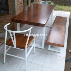 Meja Set Trembesi Hercules