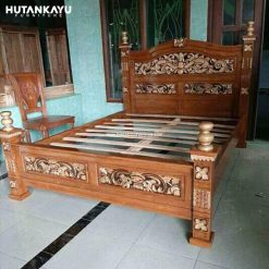 Tempat Tidur Dipan Ukir